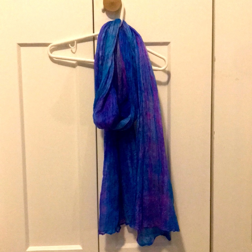 Blue and purple scarf